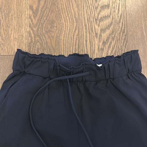 Stretch High-Rise Jogger
Full Length - Picture 6 of 7